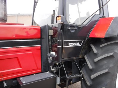 Case 1255XL