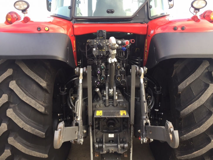 Massey Ferguson 7718 Exclusive