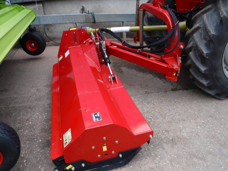 Ingemars 3 point linkage flail topper