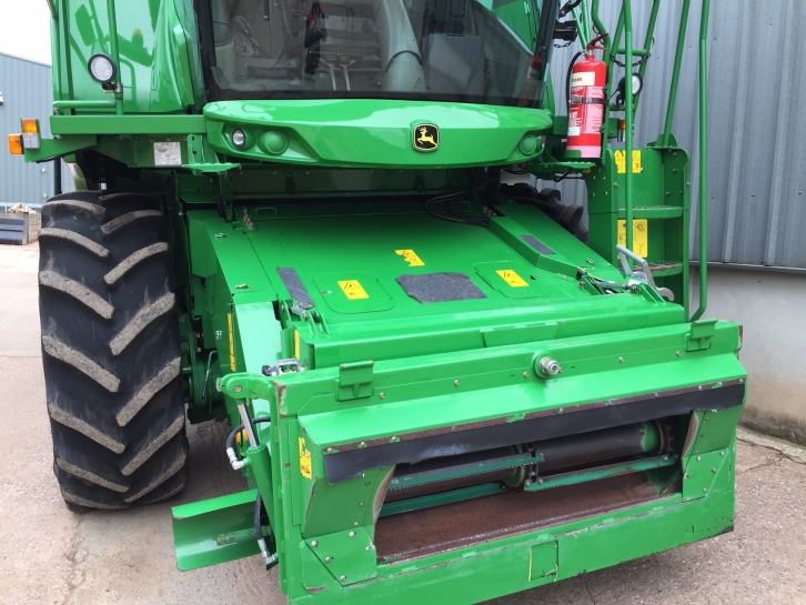John Deere T560 Hillmaster