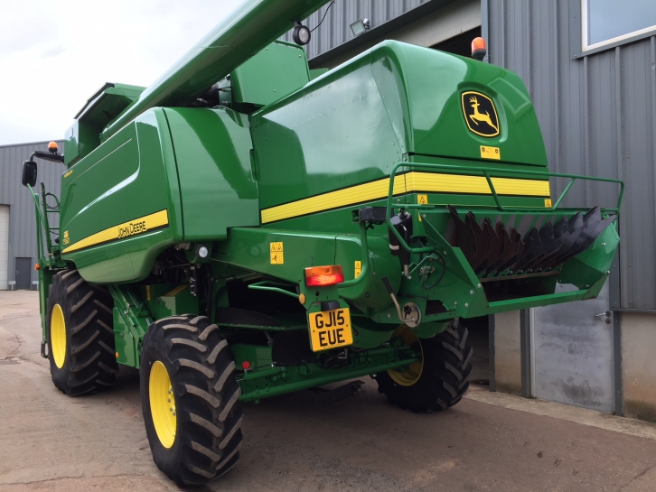 John Deere T560 Hillmaster