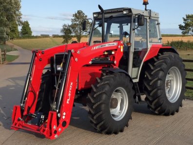 Massey Ferguson 390T