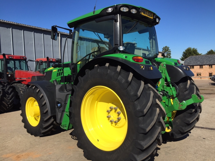 John Deere 6155R