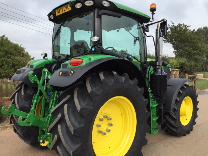 John Deere 6155R
