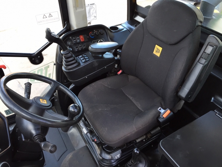 JCB TM 320S