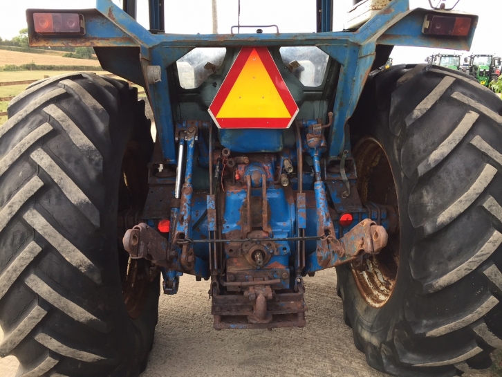 Ford 7000