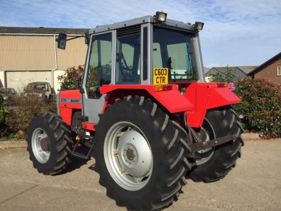 Massey Ferguson 675