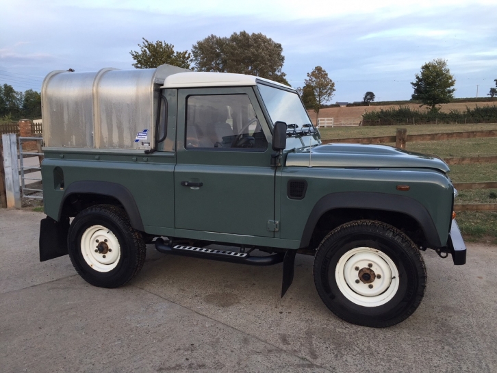 Land Rover Defender 90 Truck Cab 2.4 TDCi