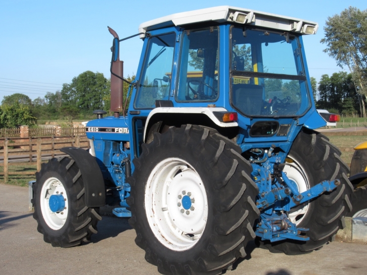 Ford 6610