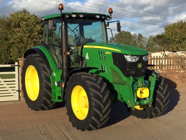 John Deere 6150R