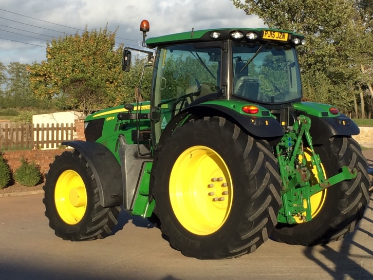 John Deere 6150R