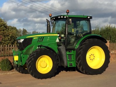 John Deere 6150R