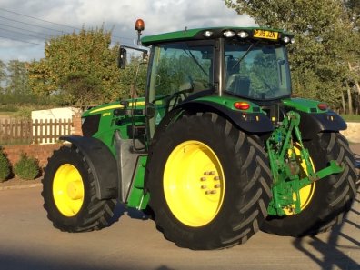 John Deere 6150R