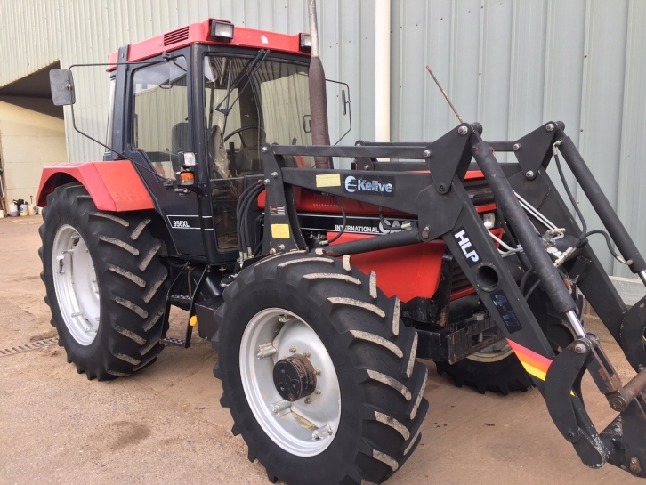 Case International 956XL