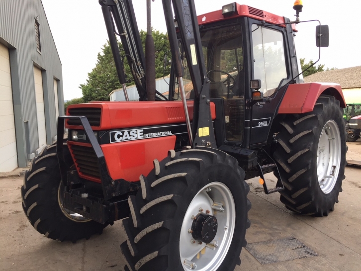 Case International 956XL