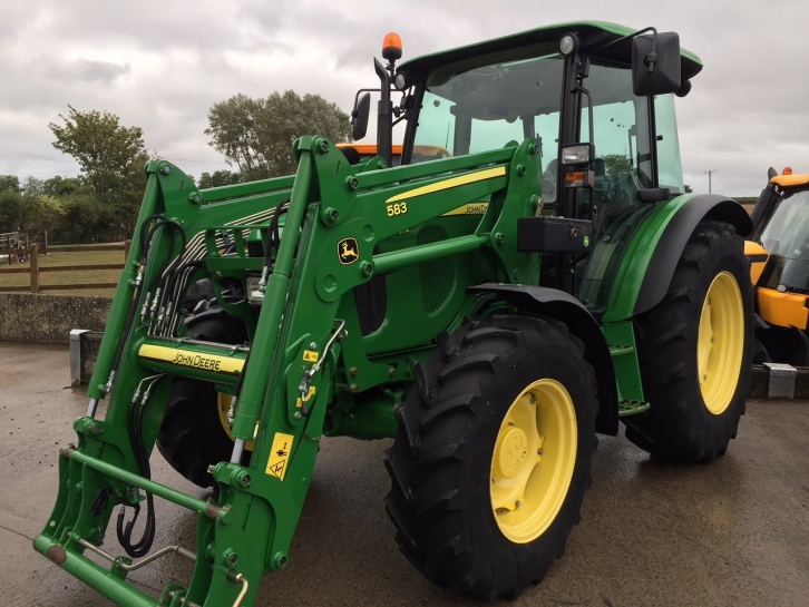 John Deere 5100R