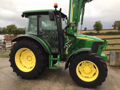 John Deere 5100R