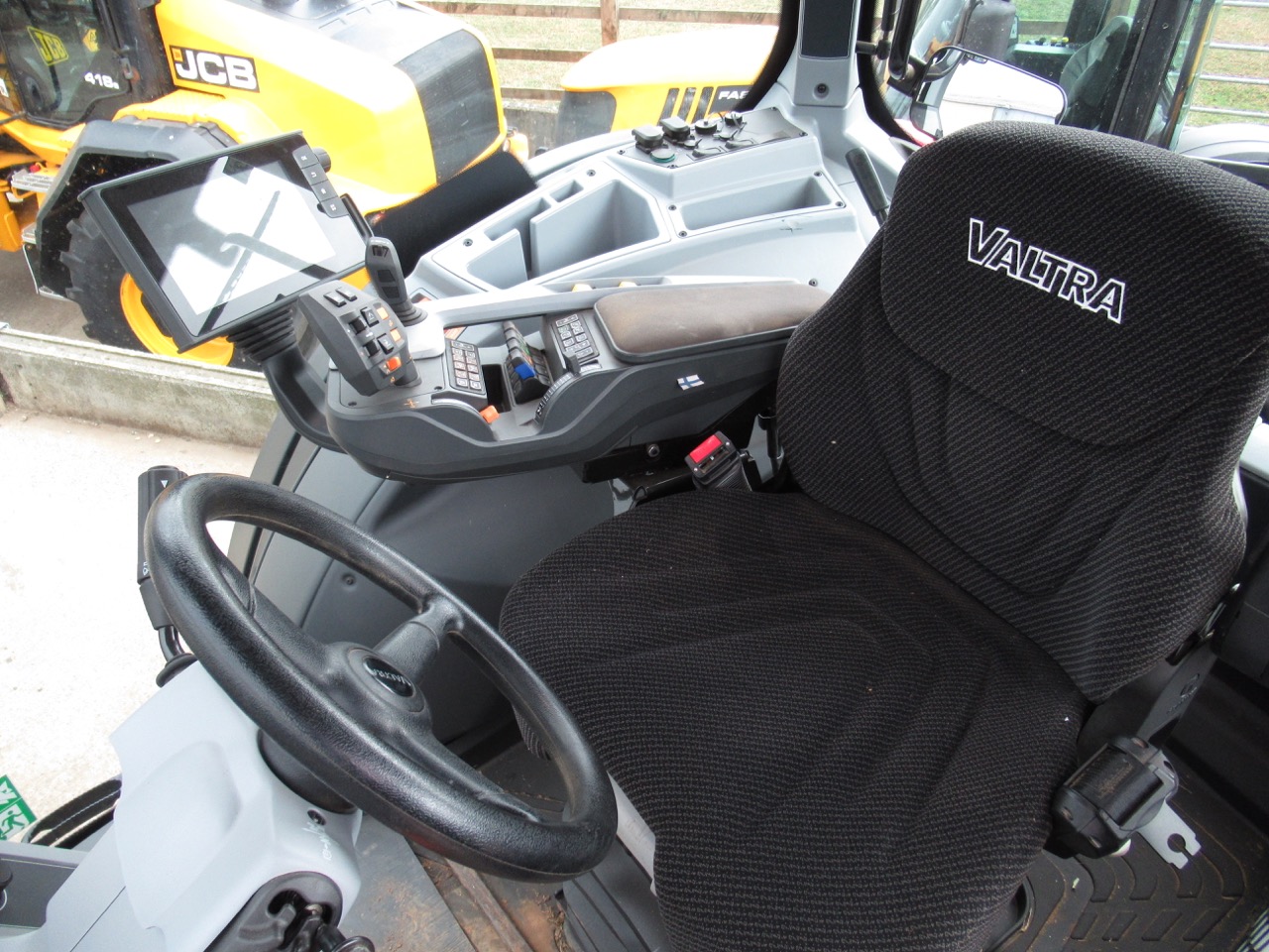 Valtra N174 Direct