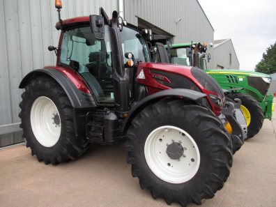 Valtra N174 Direct