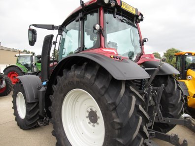 Valtra N174 Direct