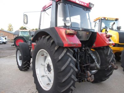 Case 1056XL