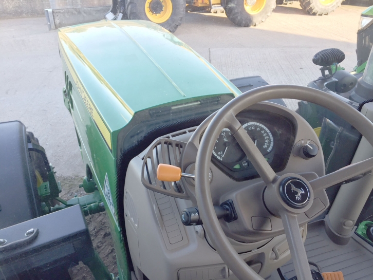 John Deere 6155R