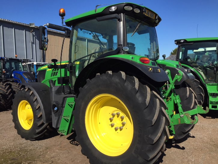 John Deere 6155R