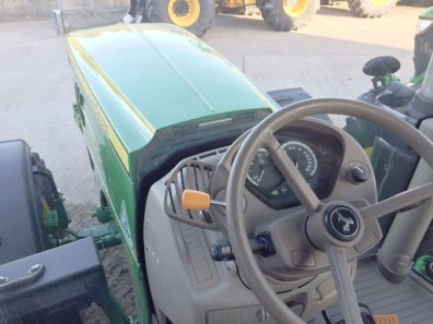 John Deere 6155R