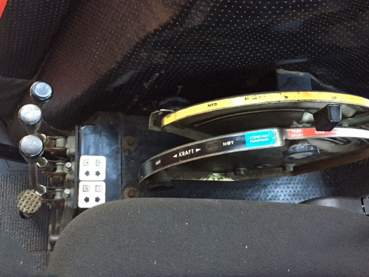 Massey Ferguson 590