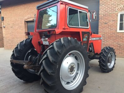 Massey Ferguson 590