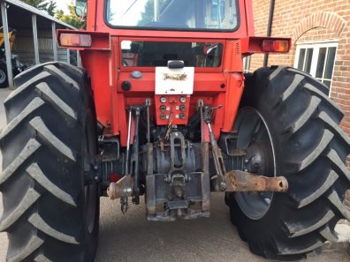 Massey Ferguson 590