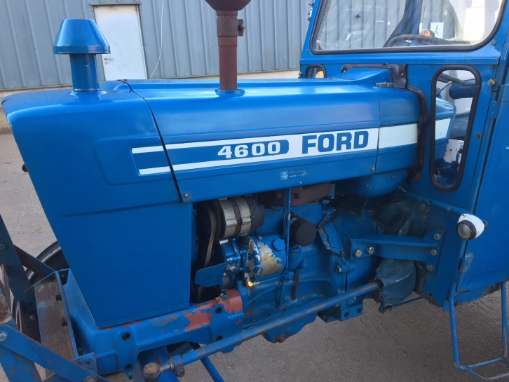 Ford 4600