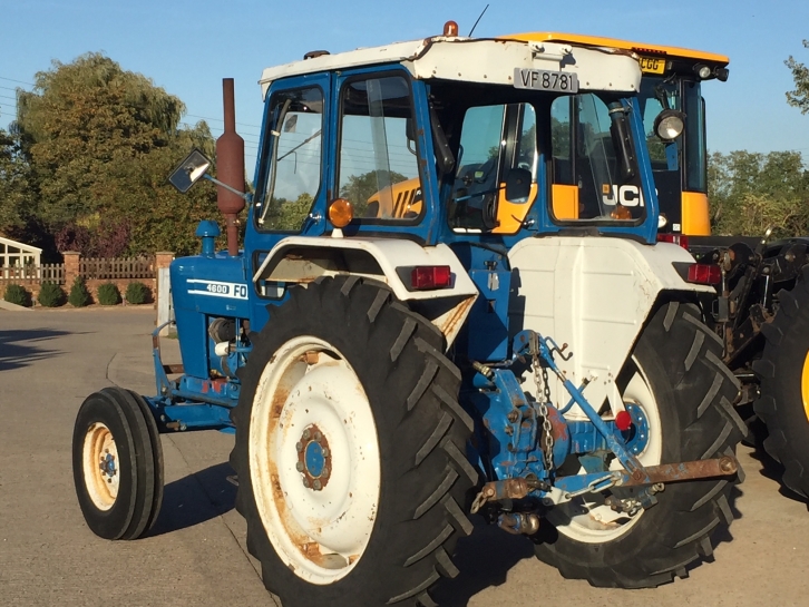 Ford 4600
