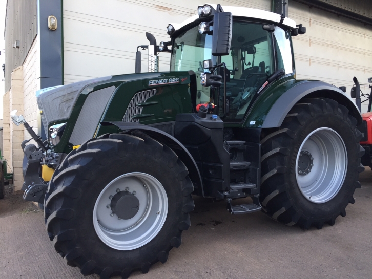 Fendt 828 Profi-Plus