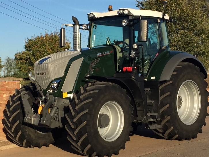 Fendt 828 Profi-Plus