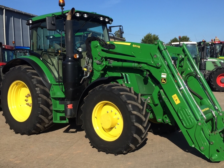 John Deere 6155R