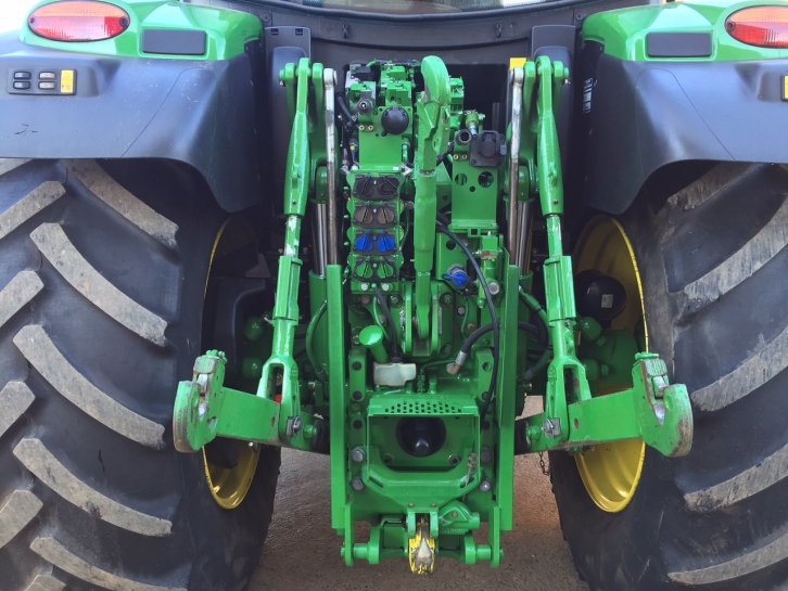 John Deere 6155R