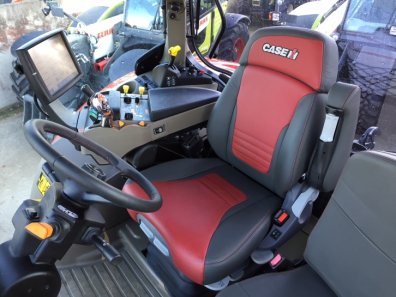 Case CVX 165