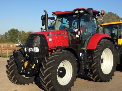 Case CVX 165