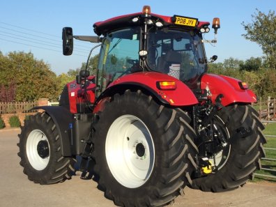 Case CVX 165