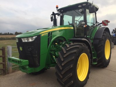 John Deere 8370R