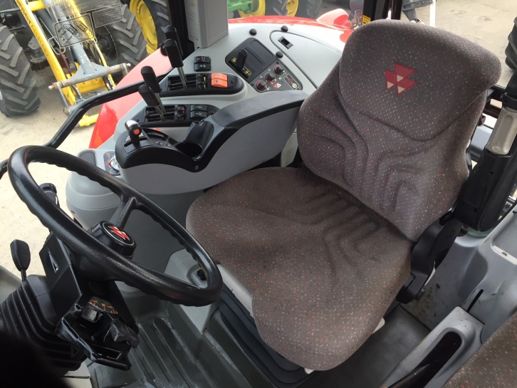 Massey Ferguson 6490