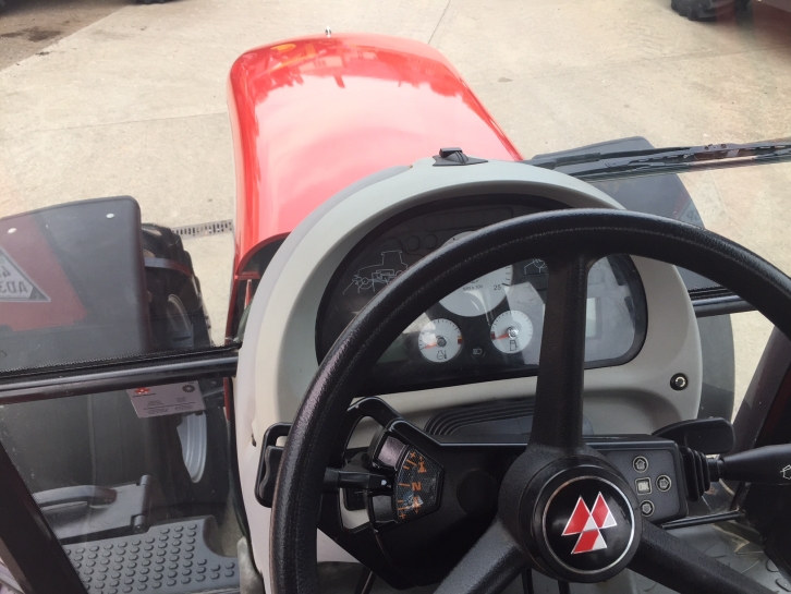 Massey Ferguson 6490