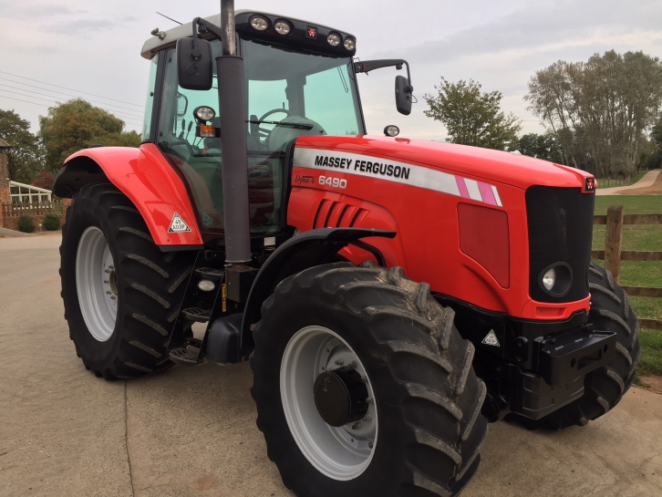 Massey Ferguson 6490