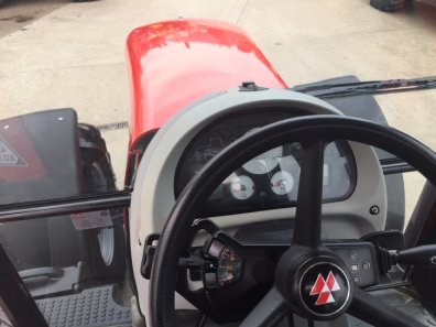 Massey Ferguson 6490