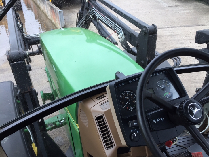John Deere 6800
