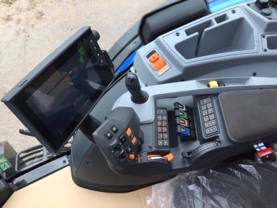 Valtra N174