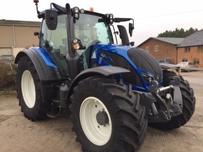 Valtra N174