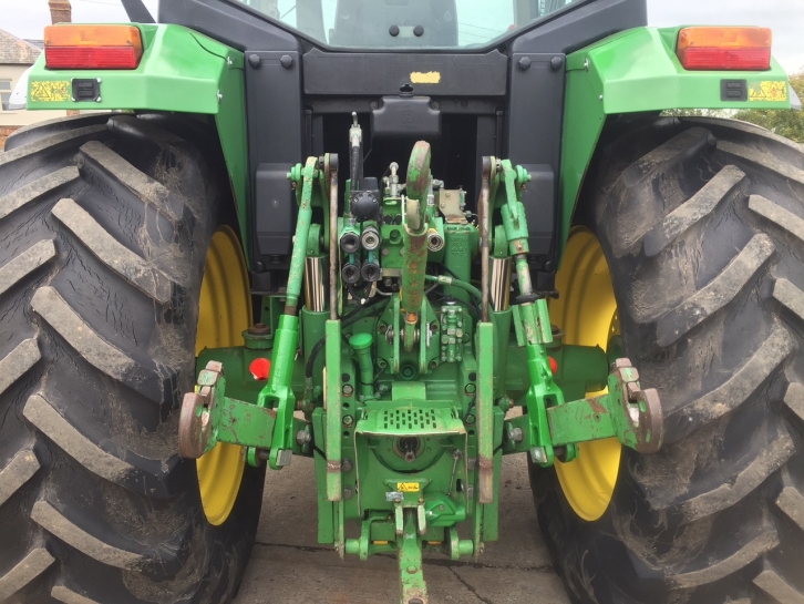 John Deere 6506