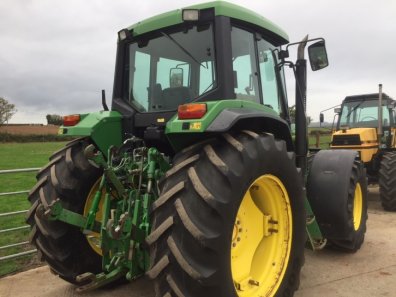 John Deere 6506